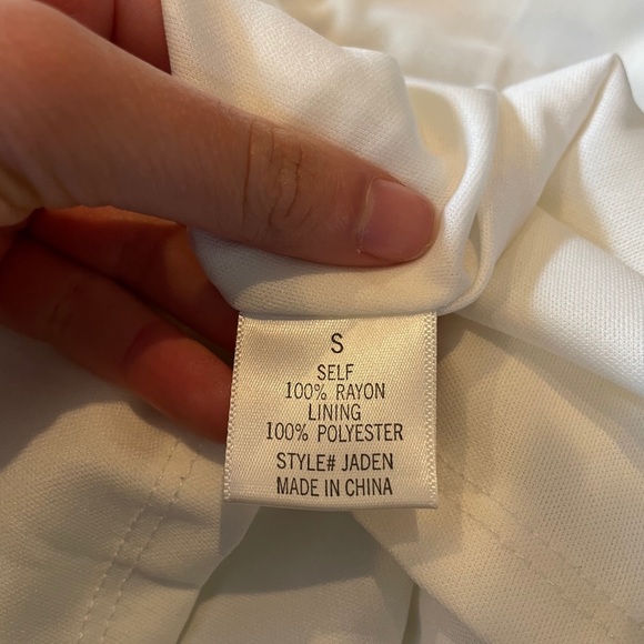 Floral Off-The-Shoulder Dress - Picture 6 of 7